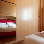 Apartamento Bruni 2 *